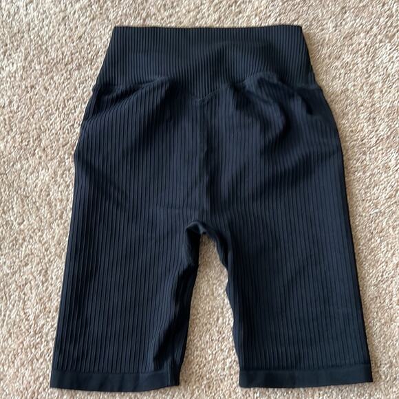 aim’n Black Ribbed Seemless Biker Shorts - NWOT - Picture 10 of 11
